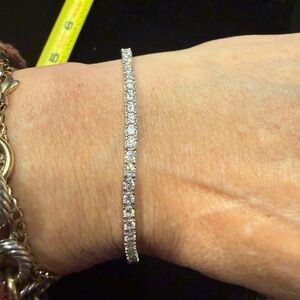 Elegant 925 Silver Silver and Moissanite Tennis Bracelet for Women NWT